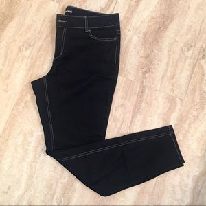Maurices Dark Wash Jegging Size 16 Regular